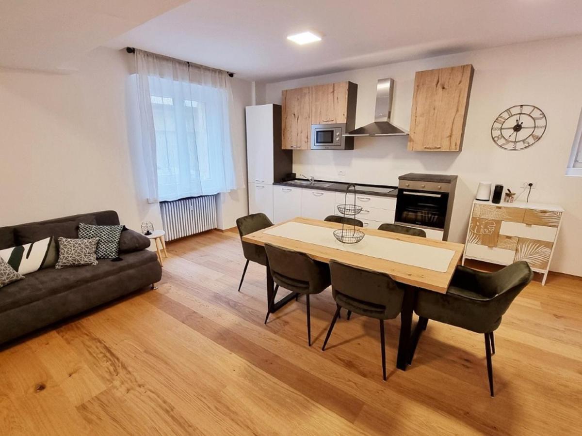 Apartment Palermo - Very Cosy, Calm And Close To The City Centre ボルツァーノ エクステリア 写真