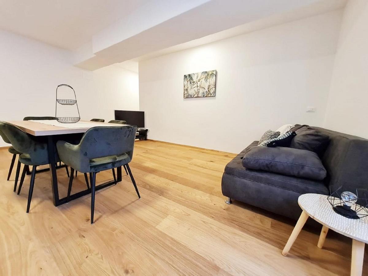 Apartment Palermo - Very Cosy, Calm And Close To The City Centre ボルツァーノ エクステリア 写真